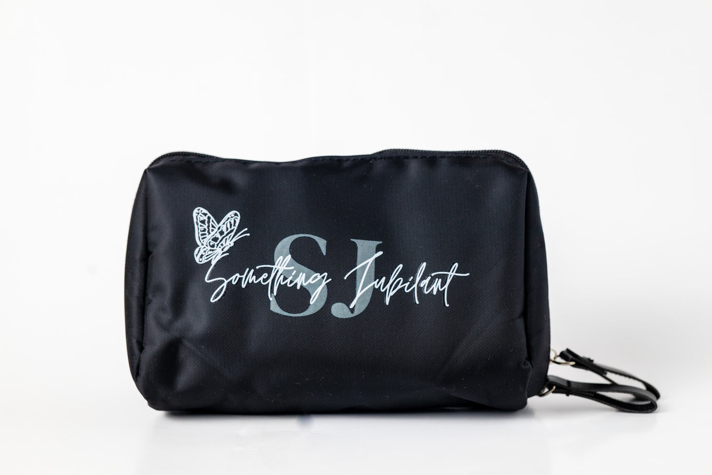 Essentials Pouch